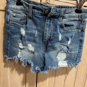 KENDALL + KYLIE “the icon short” distressed jean shorts
